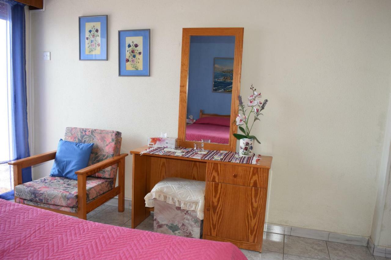 Ferienwohnung Mediterranean Breeze Limassol Exterior foto